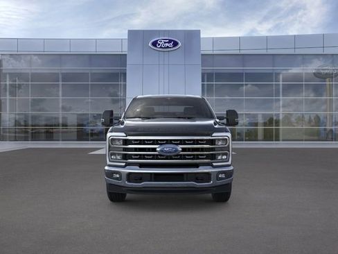 New 2026 Ford F250 Lariat RWD image 7
