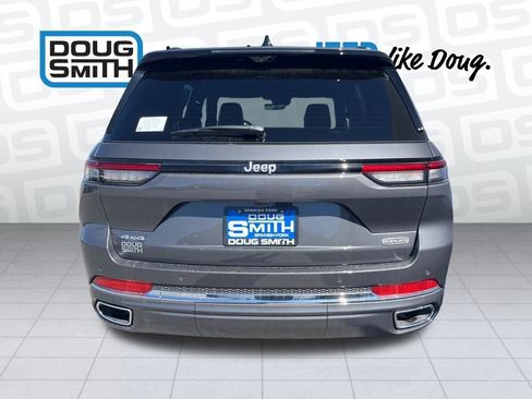 New 2025 Jeep Grand Cherokee Overland w/ Luxury Tech Group IV image 34