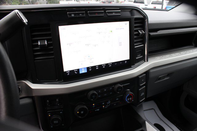 Used 2024 Ford F350 XLT w/ XLT Premium Package AWD/4WD image 12