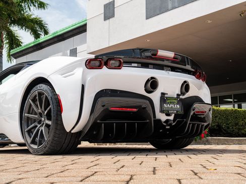Used 2022 Ferrari SF90 Stradale AWD/4WD image 34