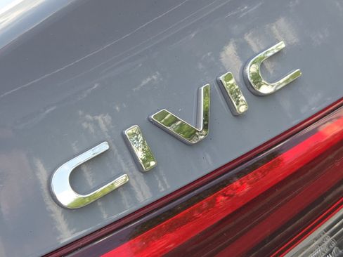 Certified 2024 Honda Civic Sport image 13