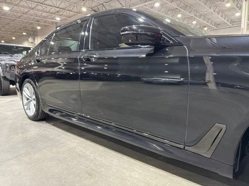 Used 2016 BMW 750i Executive Pkg 2 $101K MSRP image 25