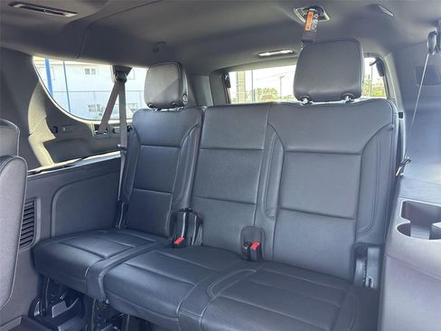 New 2026 Chevrolet Suburban Z71 w/ Z71 Off-Road Package image 27