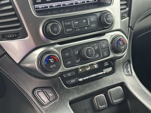 Used 2016 Chevrolet Tahoe LT w/ Luxury Package image 11