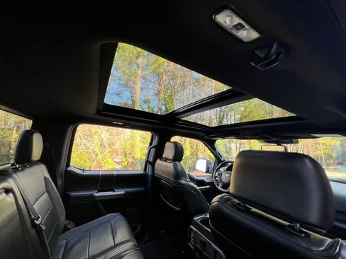 Used 2019 Ford F150 Raptor w/ Equipment Group 802A Luxury image 34