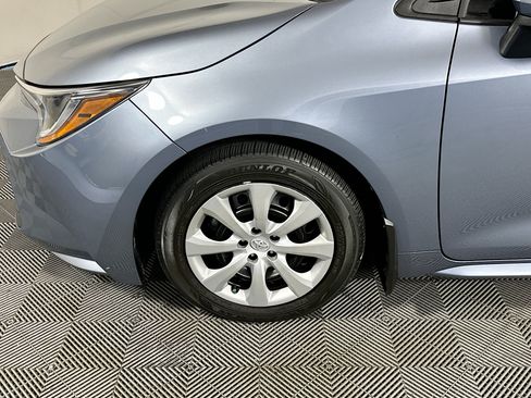 Used 2024 Toyota Corolla LE FWD image 11