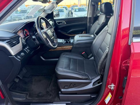 Used 2015 GMC Yukon XL Denali w/ Open Road Package image 27