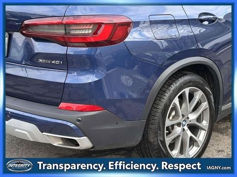 Used 2023 BMW X5 xDrive40i w/ Premium Package image 12