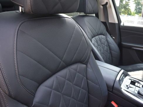 Used 2025 BMW X7 xDrive40i AWD/4WD image 21