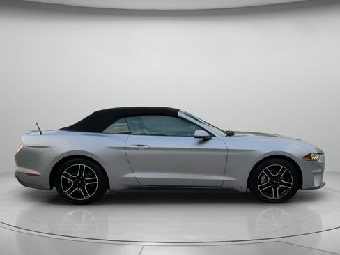 Certified 2020 Ford Mustang Premium RWD image 32