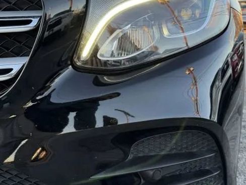 Used 2017 Mercedes-Benz GLC 300 4MATIC image 9