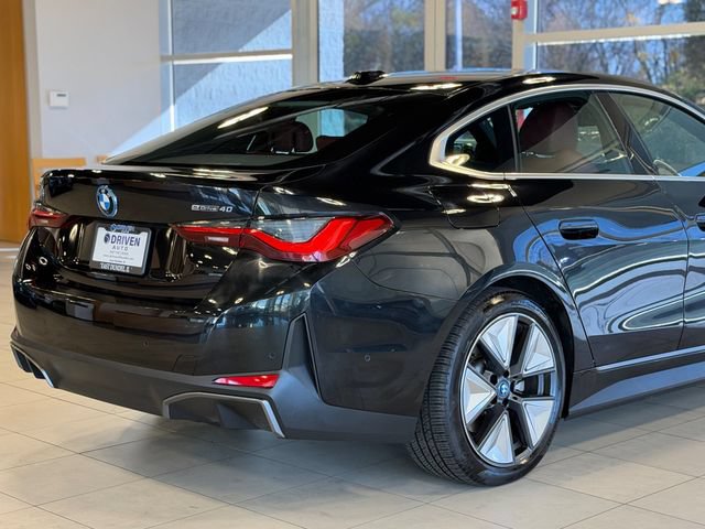 Used 2023 BMW i4 eDrive40 RWD image 11
