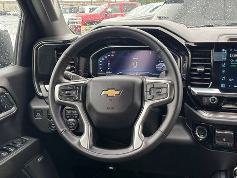 Used 2024 Chevrolet Silverado 1500 LTZ w/ LTZ Convenience Package II AWD/4WD image 25
