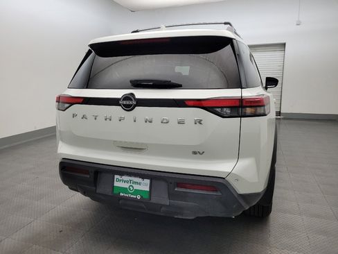 Used 2022 Nissan Pathfinder SV FWD image 7