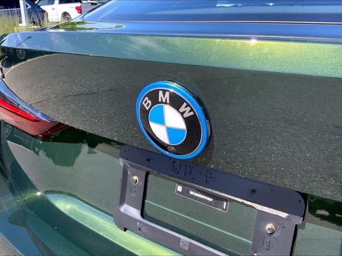 Used 2023 BMW i4 eDrive35 w/ Premium Package RWD image 30
