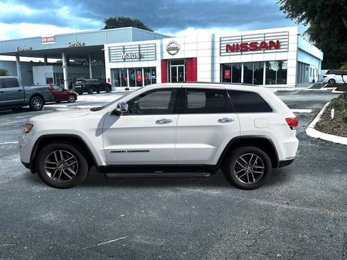 Used 2018 Jeep Grand Cherokee Limited image 7
