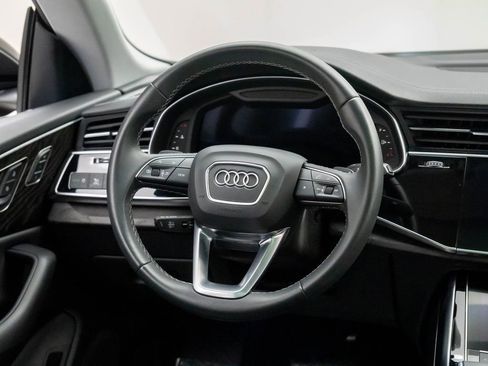 Used 2023 Audi Q8 Premium w/ Convenience Package AWD/4WD image 18