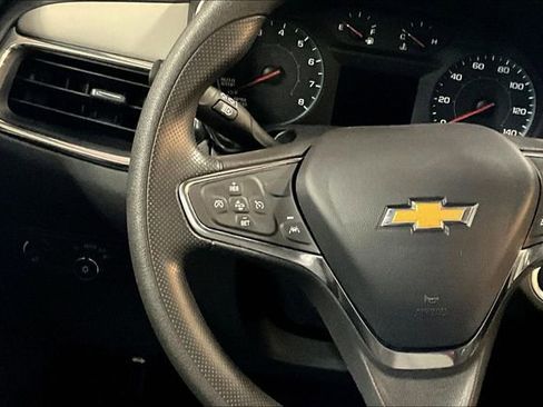 Used 2024 Chevrolet Equinox LS image 10