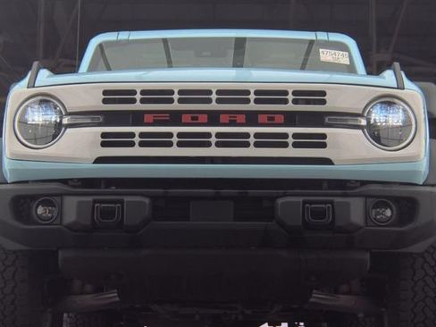 Used 2025 Ford Bronco Heritage Edition image 2