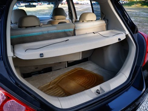 Used 2009 Nissan Versa S w/ Convenience Pkg image 23