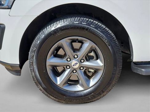 Certified 2021 Ford Expedition XLT image 25