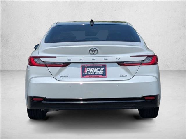 Used 2025 Toyota Camry XLE w/ Premium Plus Package FWD image 7