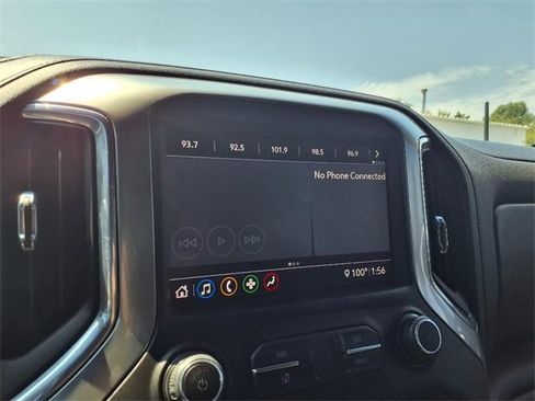 Used 2020 Chevrolet Silverado 1500 LT Trail Boss image 17