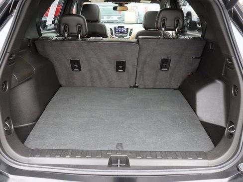 Used 2020 Chevrolet Equinox Premier image 28