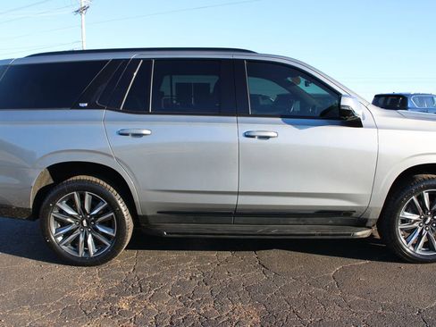 Used 2024 Cadillac Escalade Sport image 11