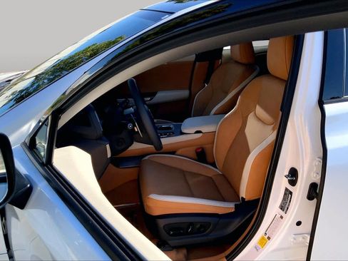 Used 2026 Lexus RZ 450e AWD w/ Technology Package image 7
