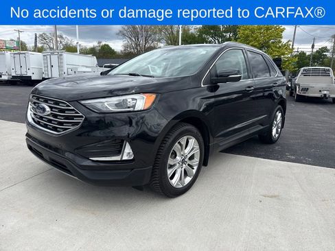 Used 2020 Ford Edge Titanium w/ Class II Trailer Tow Package AWD/4WD image 2