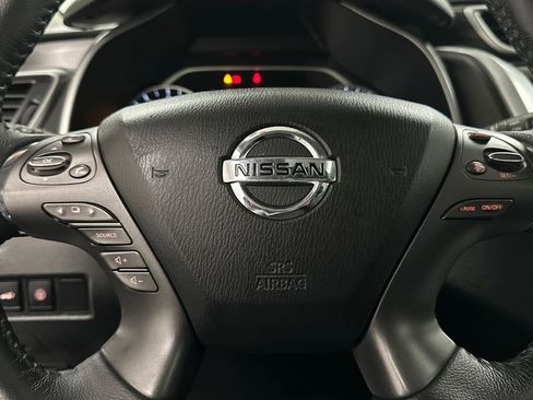 Used 2022 Nissan Murano SL w/ SL Moonroof Package image 18