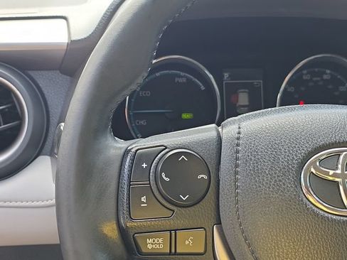 Used 2018 Toyota RAV4 Limited AWD/4WD image 20