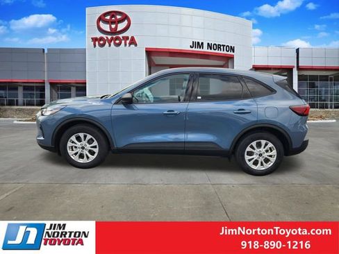Used 2025 Ford Escape Active FWD image 5