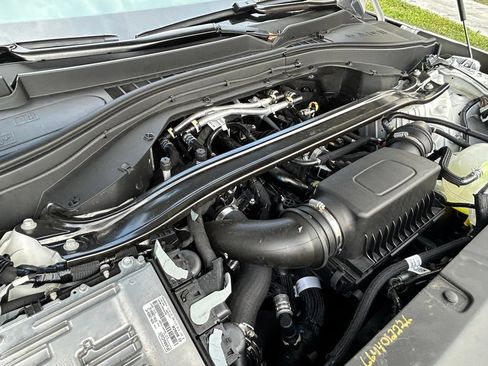 Used 2026 Lincoln Aviator 2WD w/ Jet Appearance Package image 31