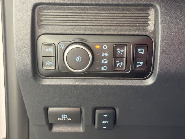 New 2026 Ford F250 Lariat w/ Chrome Package AWD/4WD image 18