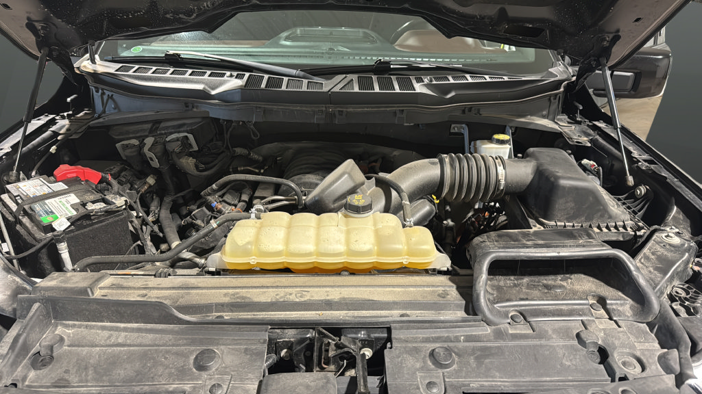 Used 2022 Ford F150 Lariat w/ Equipment Group 502A High AWD/4WD image 28