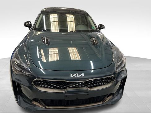 Used 2023 Kia Stinger GT-Line w/ Sun & Sound Package AWD/4WD image 9