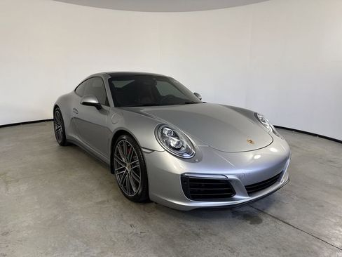 Certified 2017 Porsche 911 Carrera 4S image 9