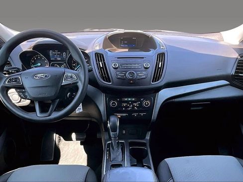 Used 2018 Ford Escape SE w/ Ford Safe & Smart Package AWD/4WD image 9