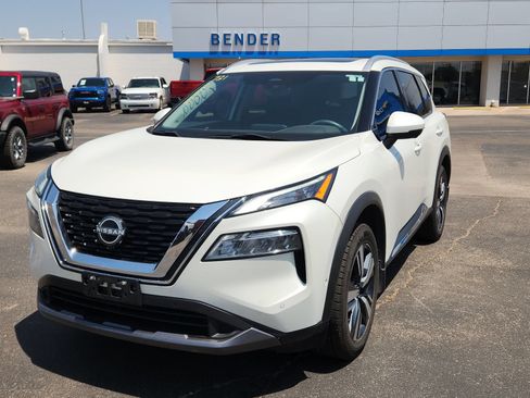 Used 2023 Nissan Rogue SL w/ SL Premium Package FWD image 1