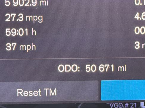 Certified 2022 Volvo XC60 B5 Inscription w/ Advanced Package image 73