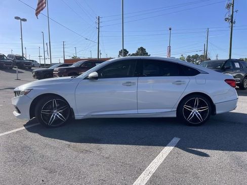 Used 2021 Honda Accord Touring image 5