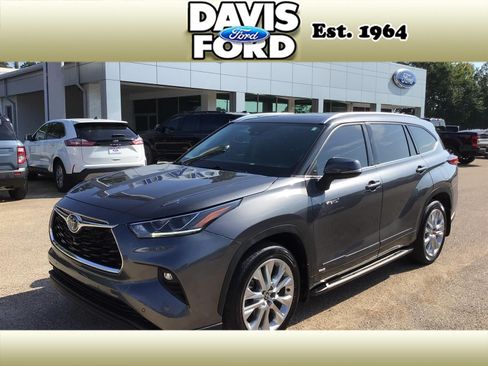 Used 2021 Toyota Highlander Limited AWD/4WD image 1