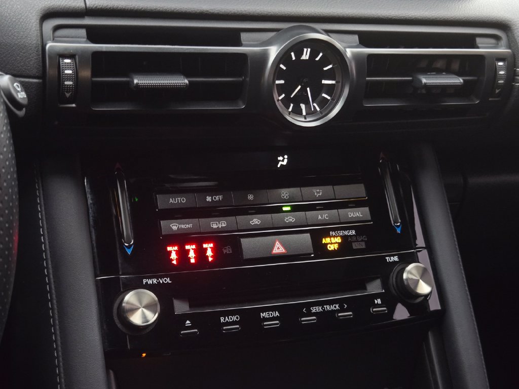Used 2024 Lexus IS 350 F Sport w/ Navigation Package RWD image 24