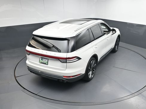 Used 2022 Lincoln Aviator Reserve w/ Equipment Group 201A image 37