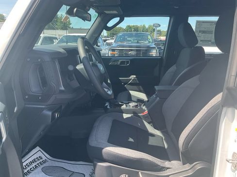 New 2026 Ford Bronco 4-Door AWD/4WD image 16