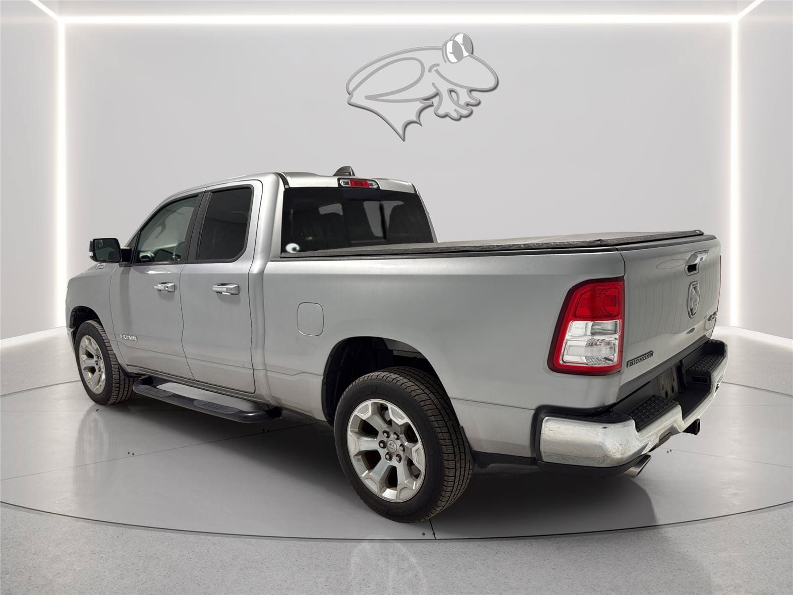 Used 2020 RAM 1500 Big Horn AWD/4WD image 3