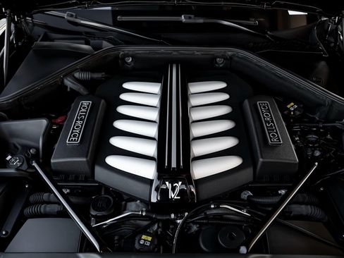 Certified 2018 Rolls-Royce Dawn image 28