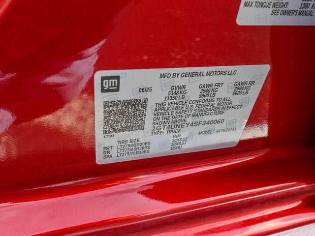 Used 2025 GMC Sierra 2500 SLT w/ SLT Premium Package AWD/4WD image 32